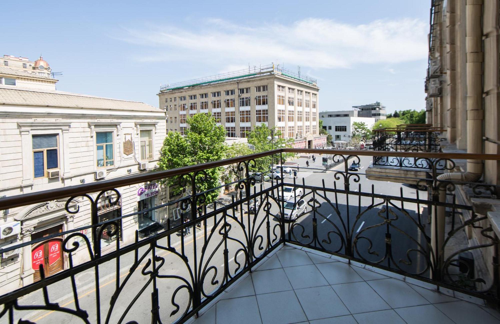 Passaje Old Hotel Baku Ngoại thất bức ảnh