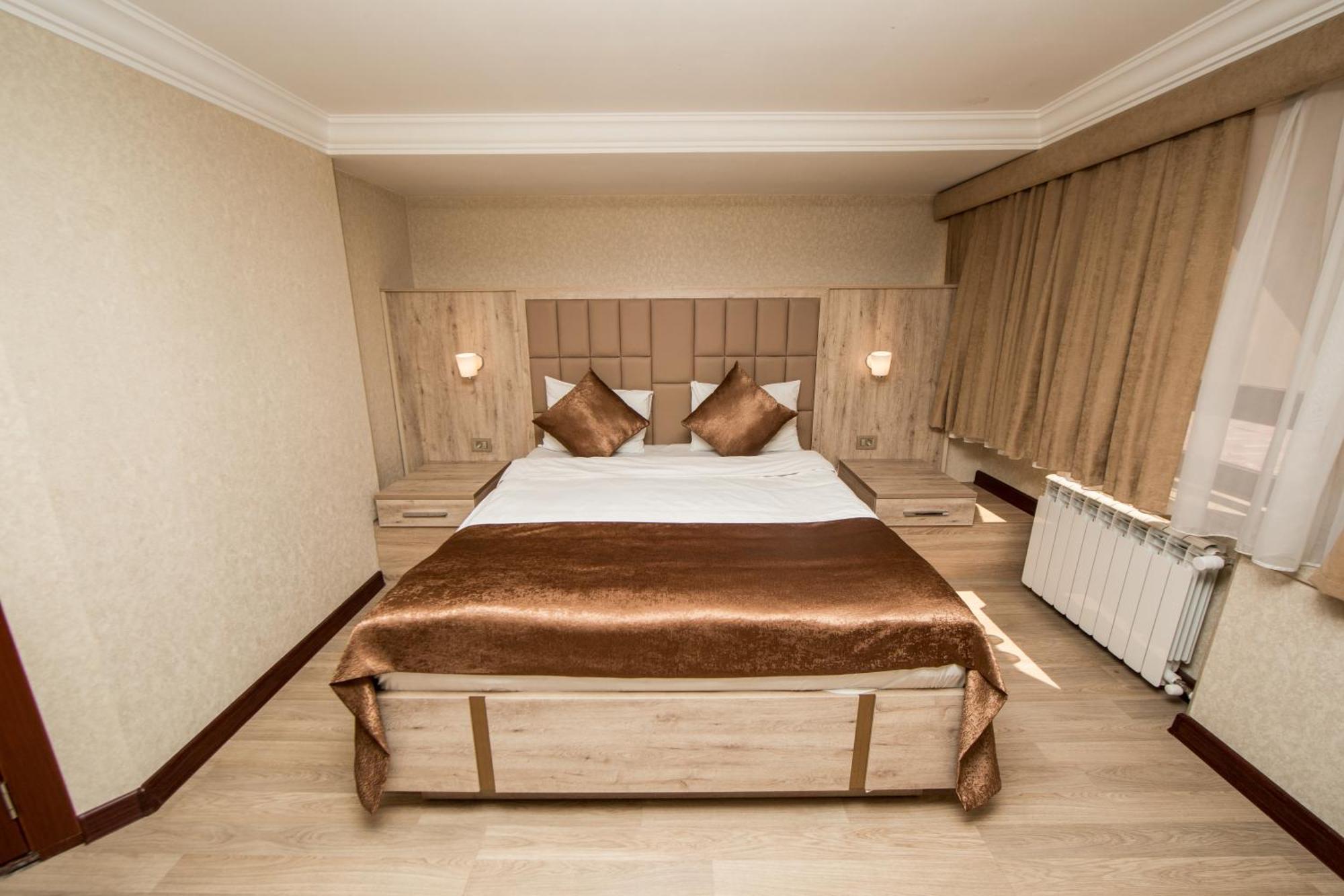 Passaje Old Hotel Baku Ngoại thất bức ảnh