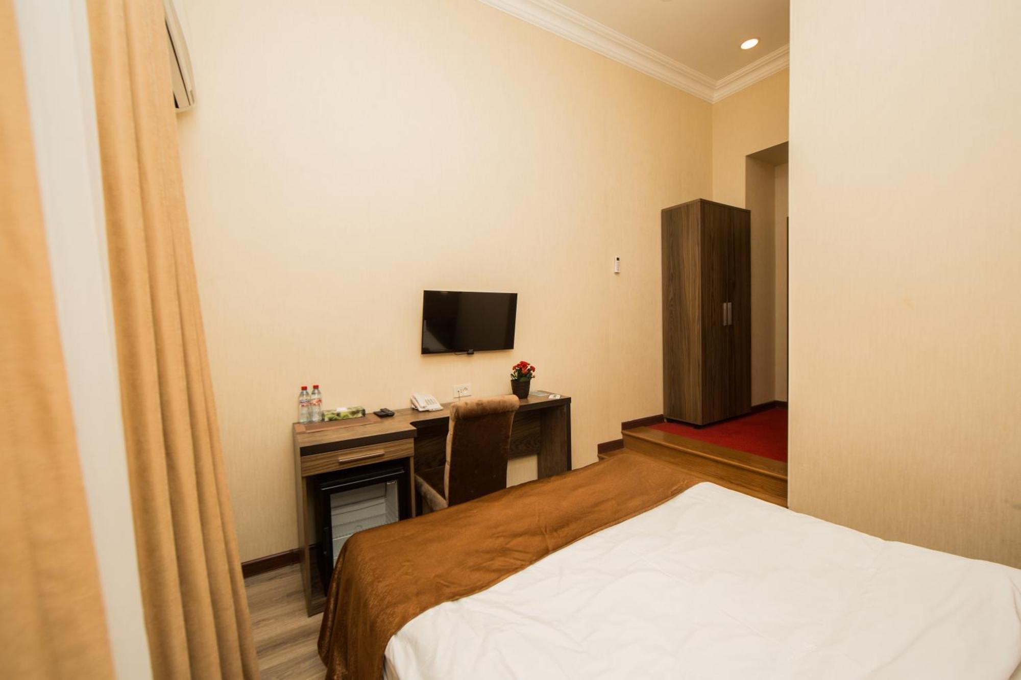 Passaje Old Hotel Baku Ngoại thất bức ảnh