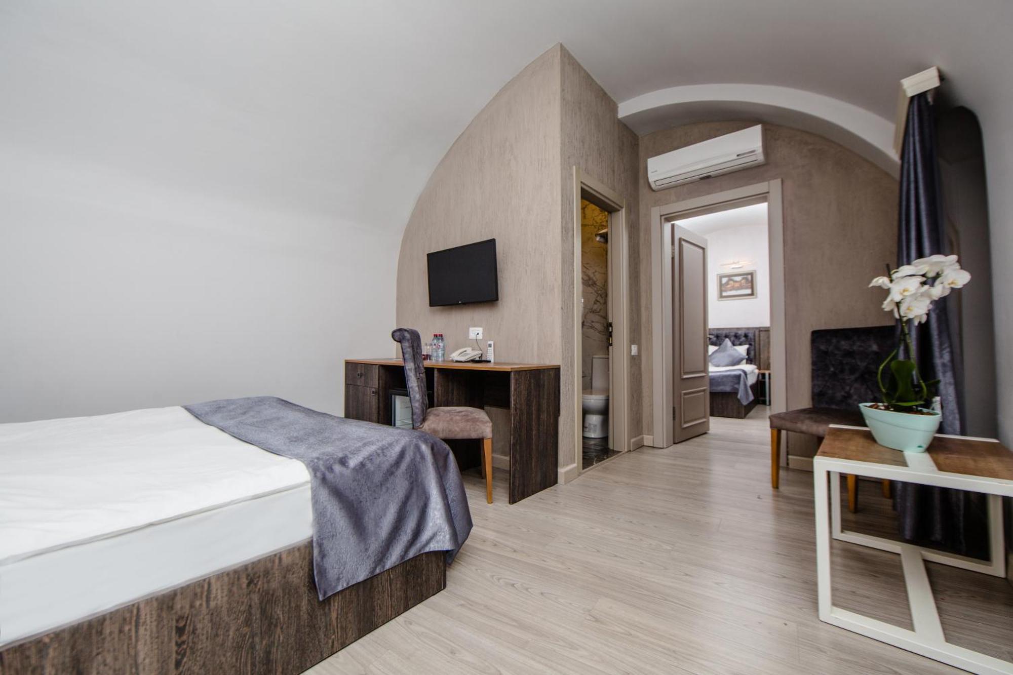 Passaje Old Hotel Baku Ngoại thất bức ảnh