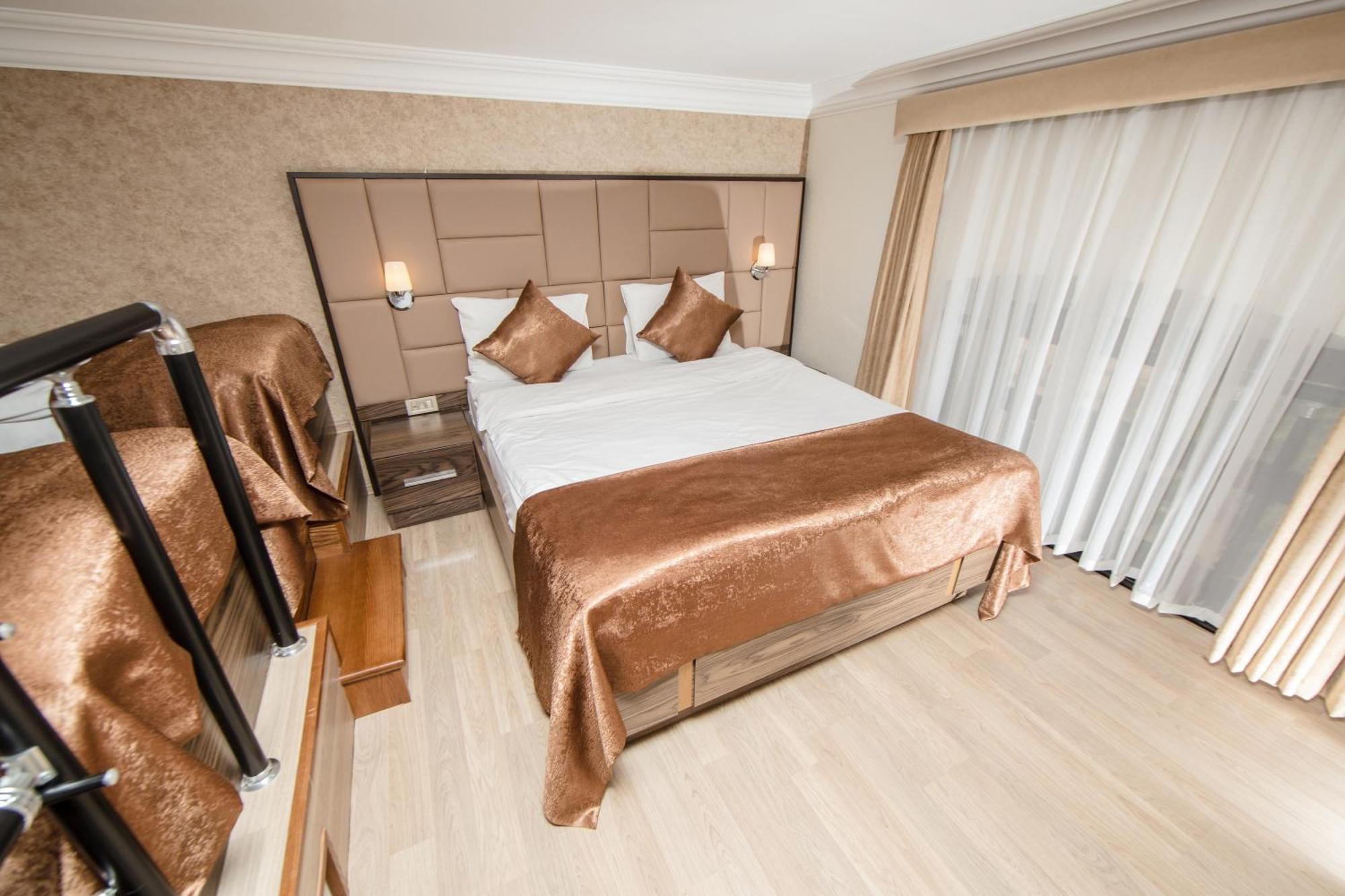 Passaje Old Hotel Baku Ngoại thất bức ảnh