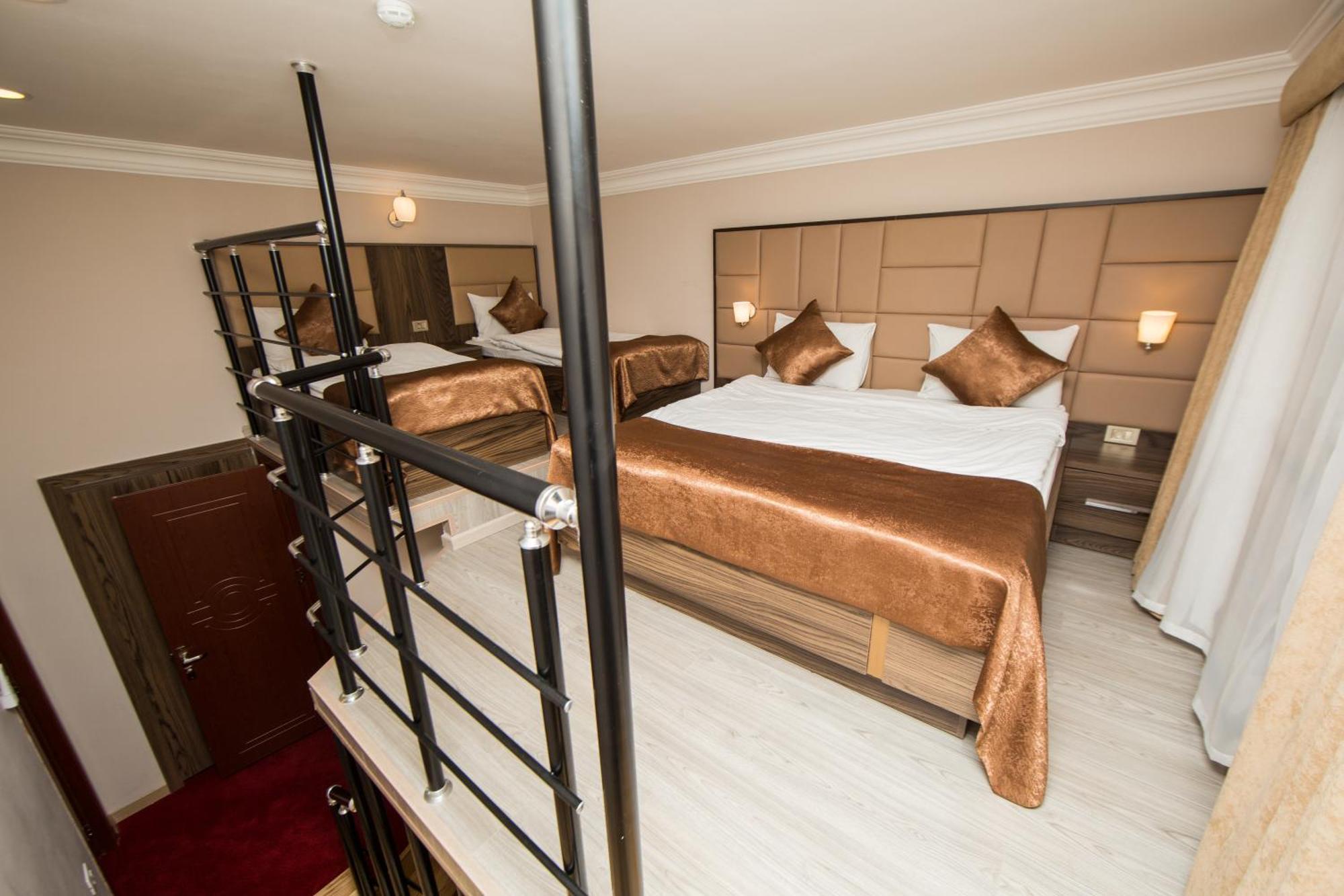 Passaje Old Hotel Baku Ngoại thất bức ảnh