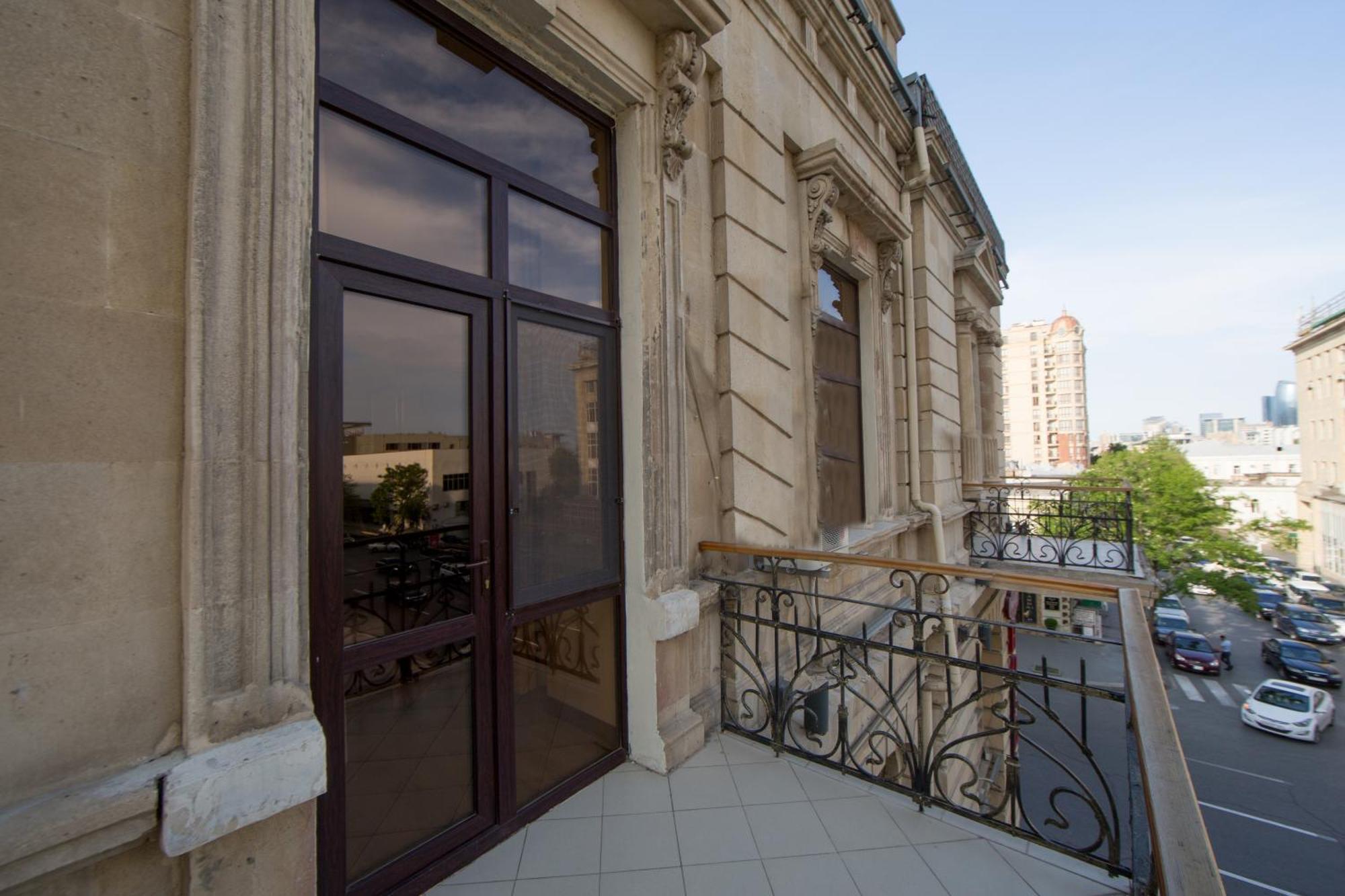 Passaje Old Hotel Baku Ngoại thất bức ảnh